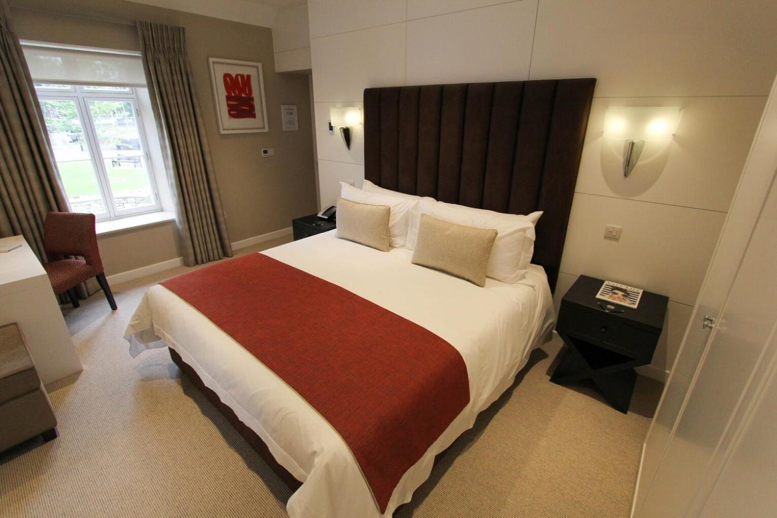 Cae Court Hotel بريدجيند المظهر الخارجي الصورة